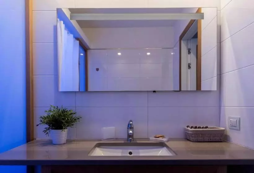 Agora Apartments