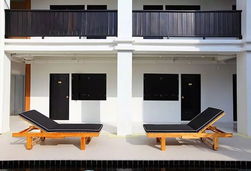 99 The Gallery Hotel  Sha Extra Plus