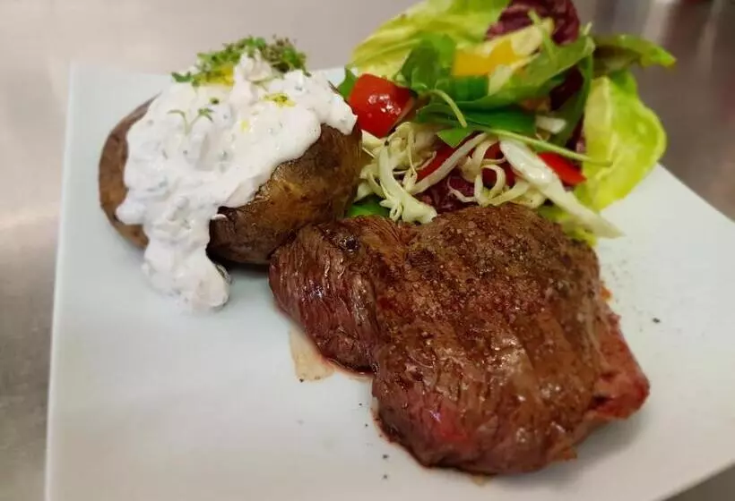 בית מלון כפרי Am Fleesensee