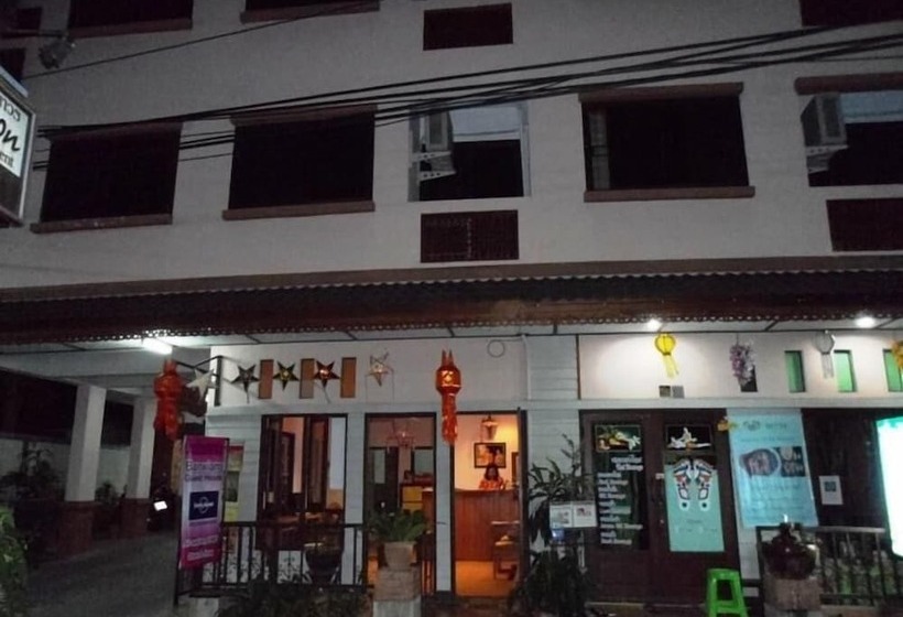 ホテル Banwiang Guest House