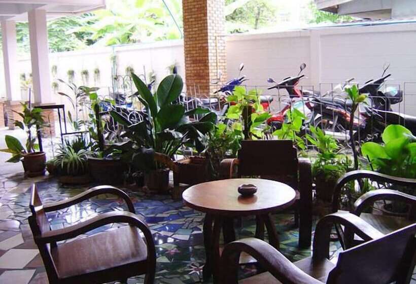 ホテル Banwiang Guest House