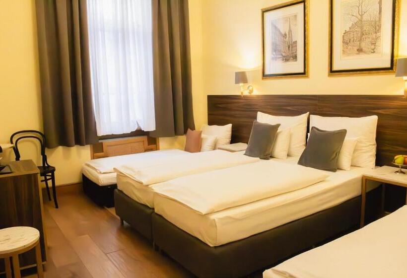 호텔 City Pension Stephansplatz I Self Check In