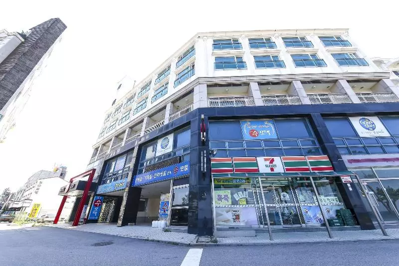 בית מלון כפרי Gyeongpo Soo