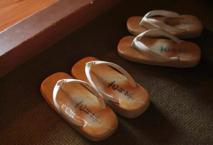 בית מלון כפרי Hanashinsui