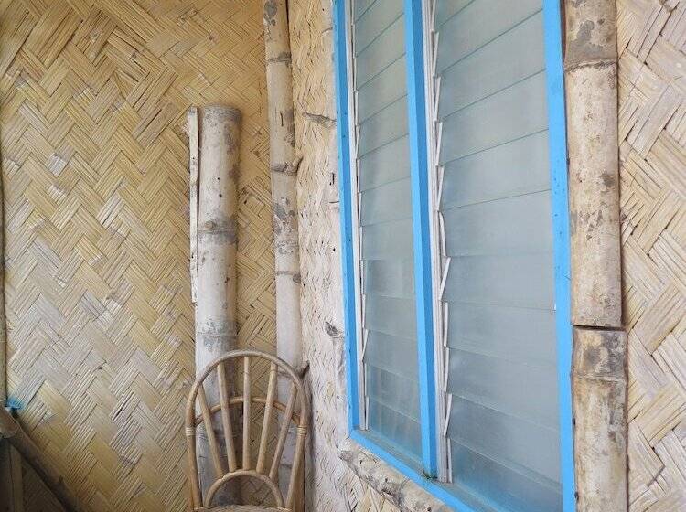 Hotel Island Front Ii