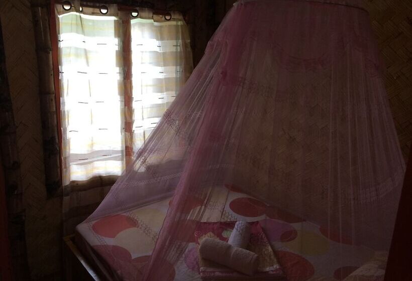 Hotel Island Front Ii