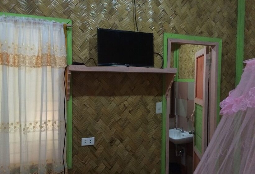 Hotel Island Front Ii