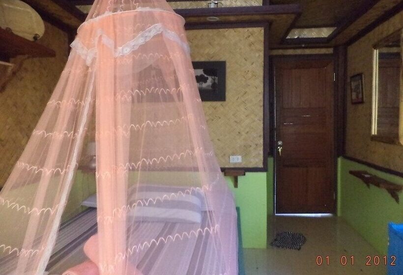 Hotel Island Front Ii