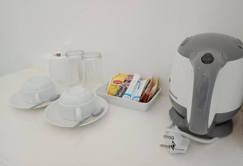 בית מלון כפרי Sairee Seaview Koh Tao   Hostel