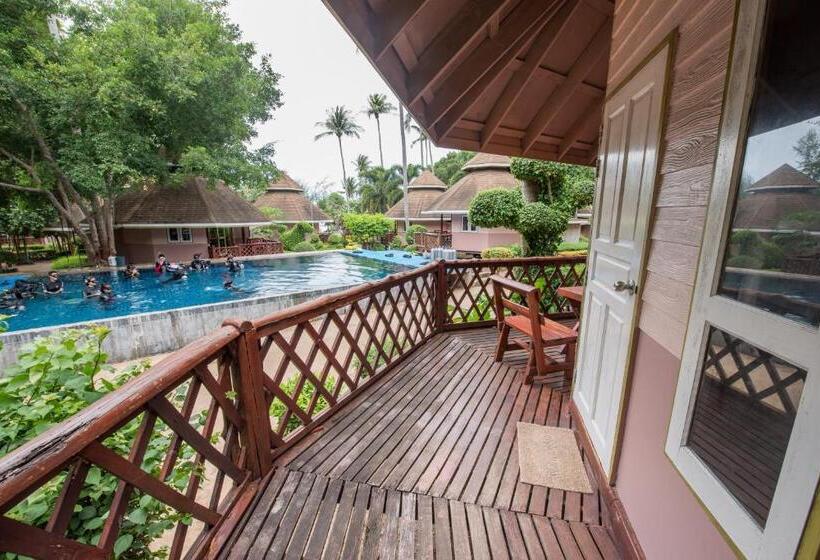 בית מלון כפרי Sairee Seaview Koh Tao   Hostel