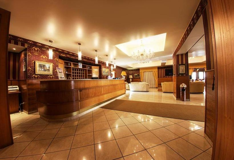 בית מלון כפרי Max