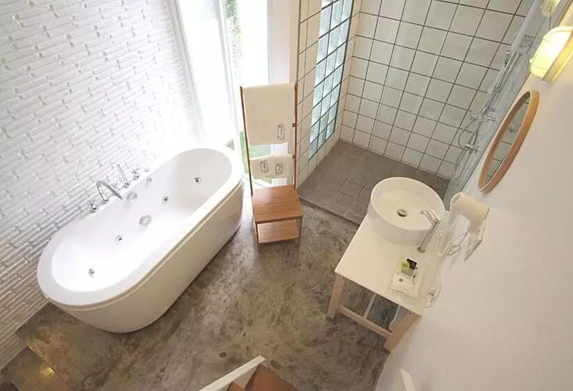 בית מלון כפרי Milano Huahin