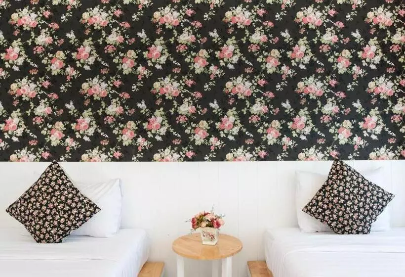 בית מלון כפרי Milano Huahin