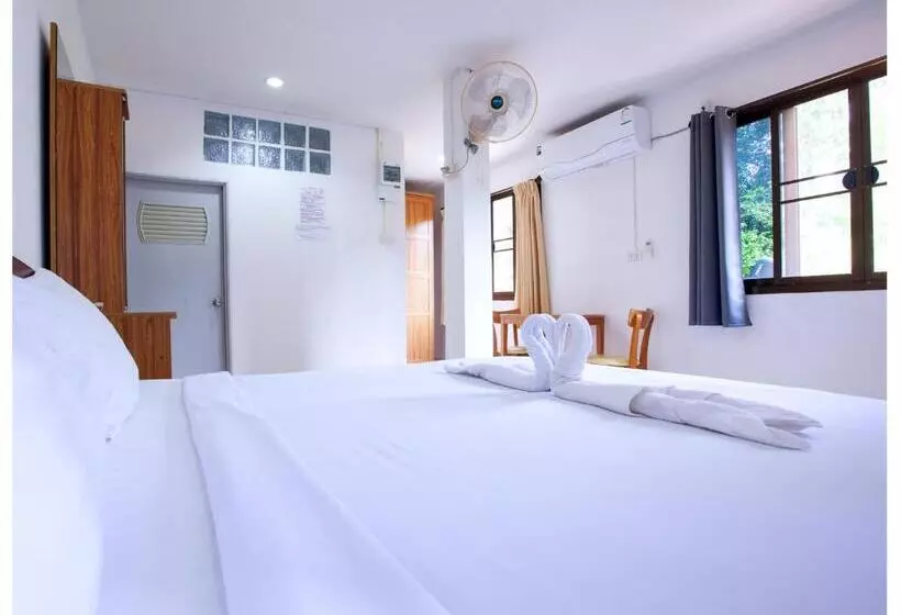 ホテル Namhasin House