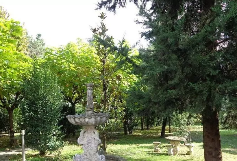 בית מלון כפרי Park