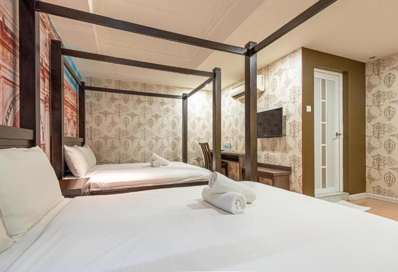 בית מלון כפרי Swing & Pillows At Usj Taipan