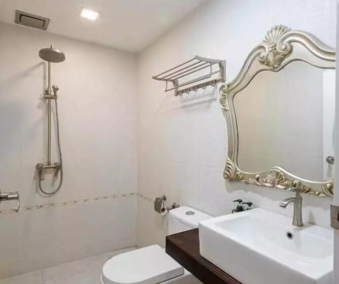 Hotel Swing & Pillows At Usj Taipan