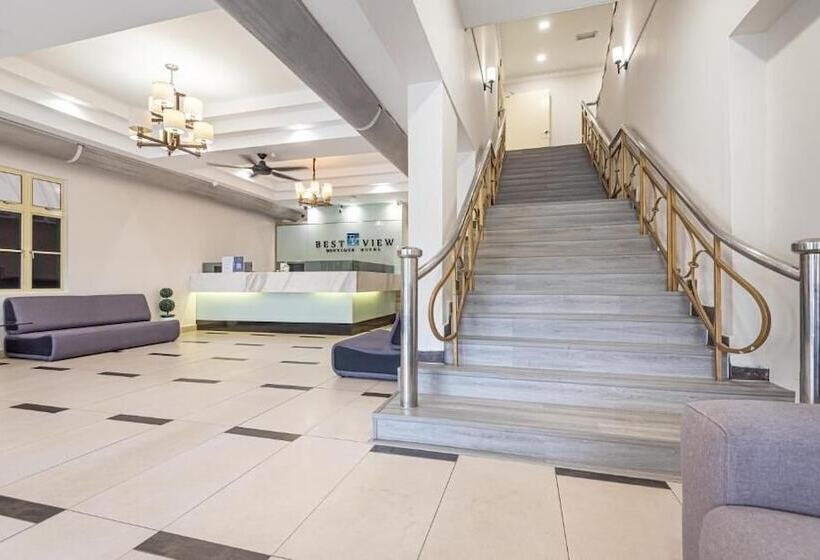 בית מלון כפרי Swing & Pillows At Usj Taipan