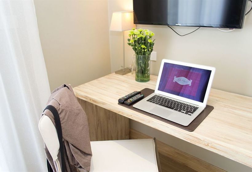 בית מלון כפרי Swiss Palazzo