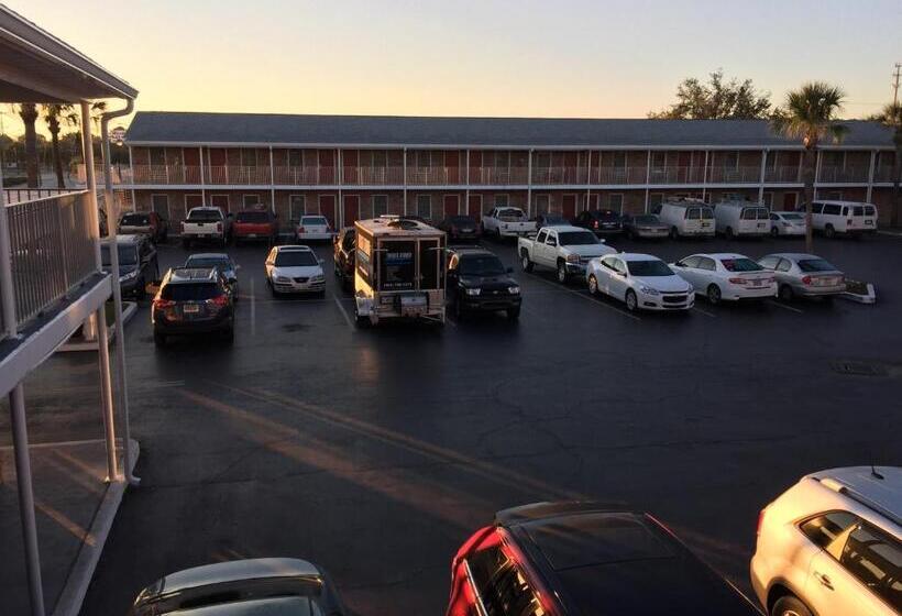 מוטל Emerson Inn  Jacksonville