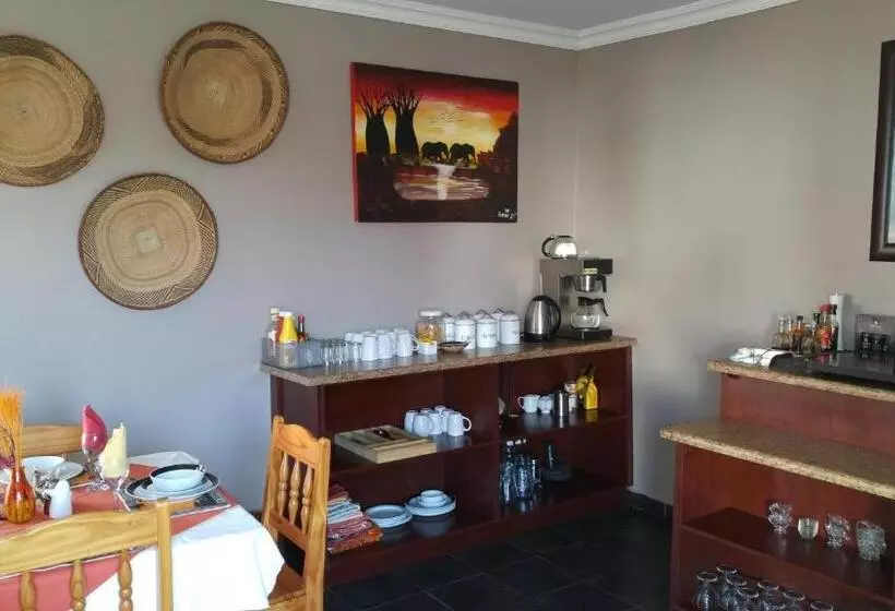 پانسیون Journey's Inn Africa Airport Lodge