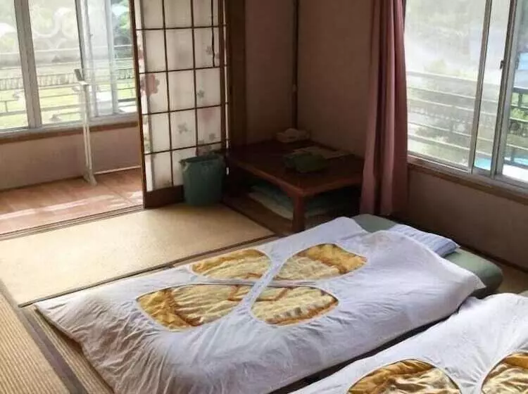 Pensió Narusawa Lodge