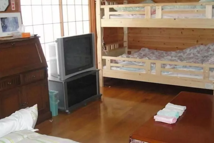 Pensió Narusawa Lodge