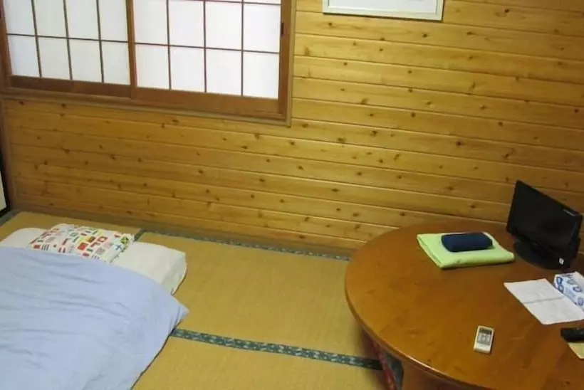 Pensió Narusawa Lodge