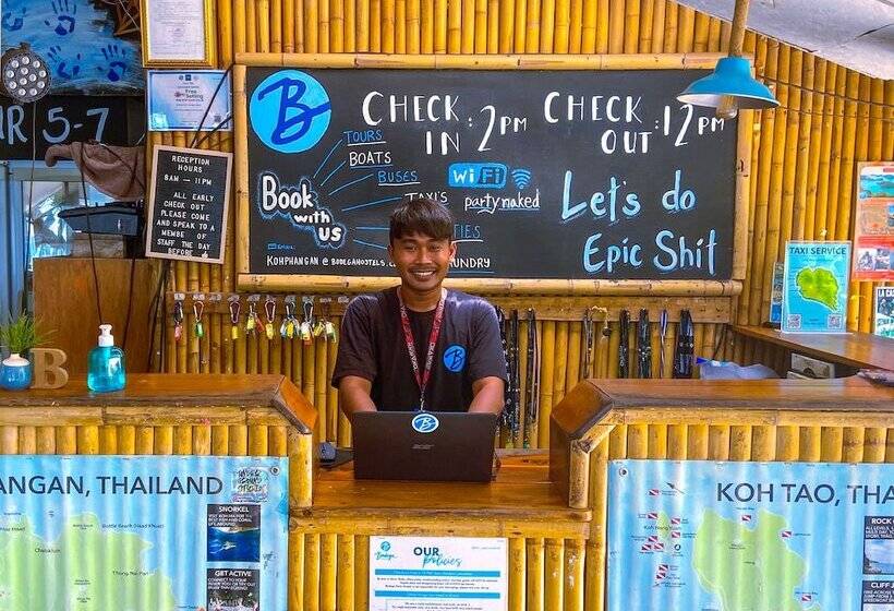 אתר נופש Bodega Hostel Koh Phangan