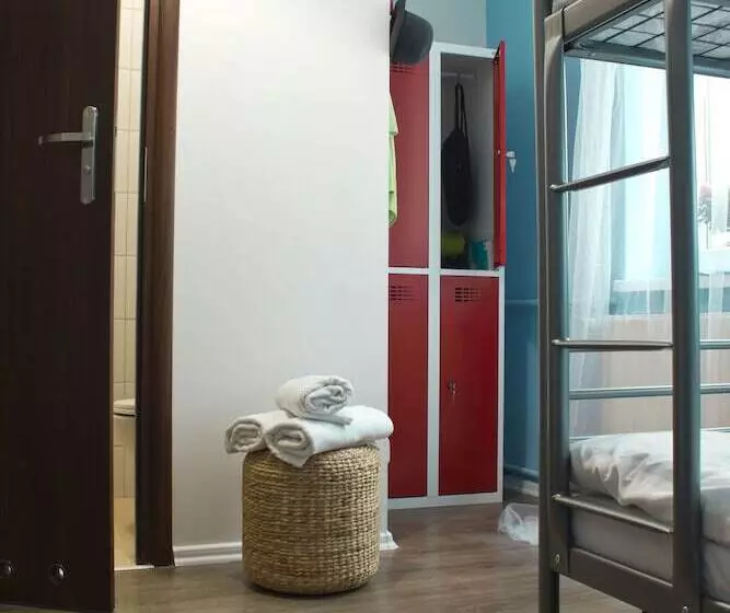 Warsaw Downtown Hostel