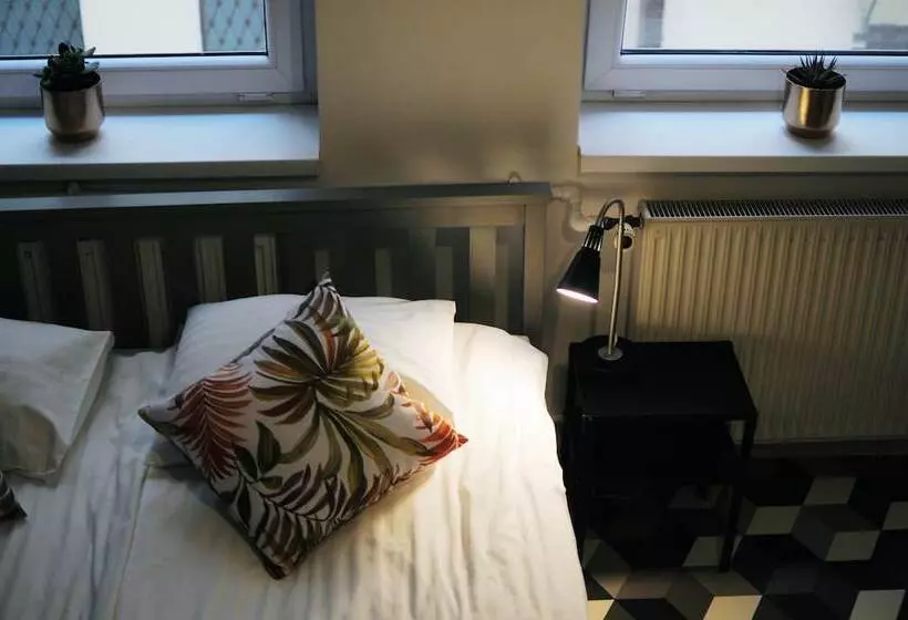 Warsaw Downtown Hostel