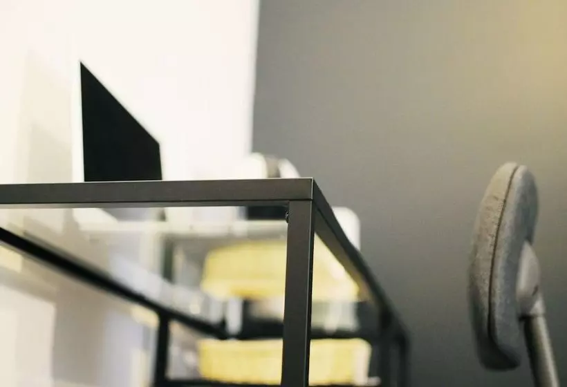 Warsaw Downtown Hostel