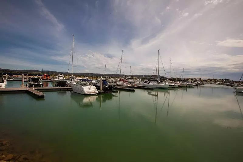 Bay Motel Safety Beach