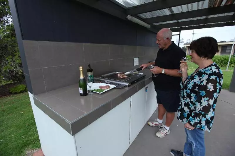 Bay Motel Safety Beach