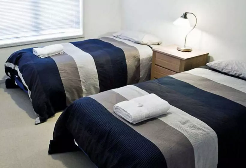 Cosmopolitan Apartments