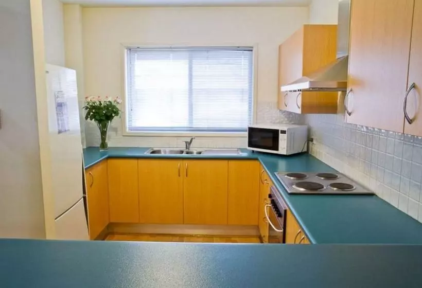 Cosmopolitan Apartments