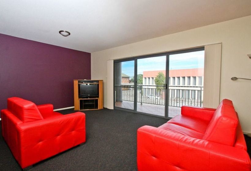 Cosmopolitan Apartments