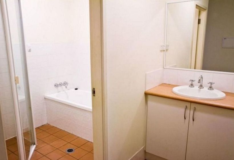 Cosmopolitan Apartments