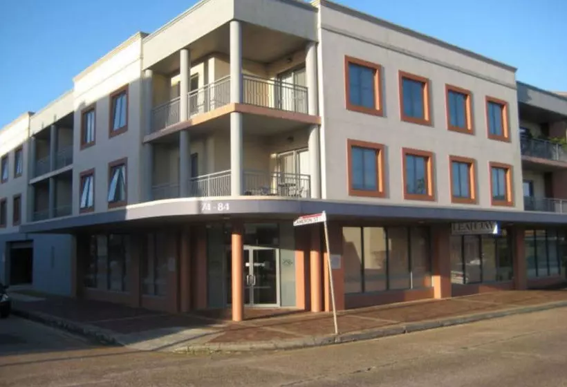 Cosmopolitan Apartments