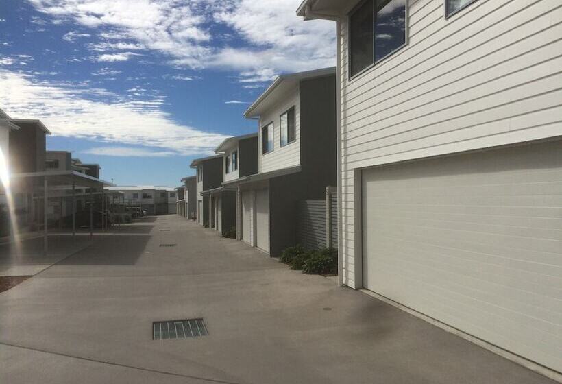 Direct Collective   Breeze On Brightwater