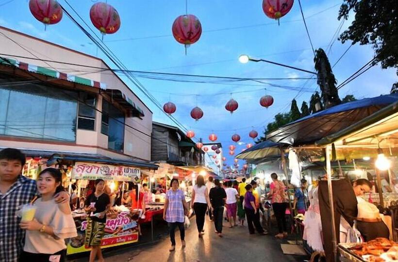 בית מלון כפרי 100 Islands Resort & Spa