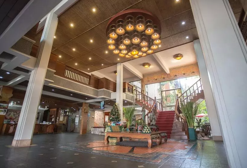 Отель 100 Islands Resort & Spa