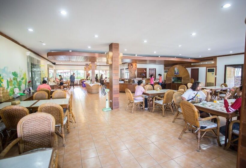 בית מלון כפרי 100 Islands Resort & Spa