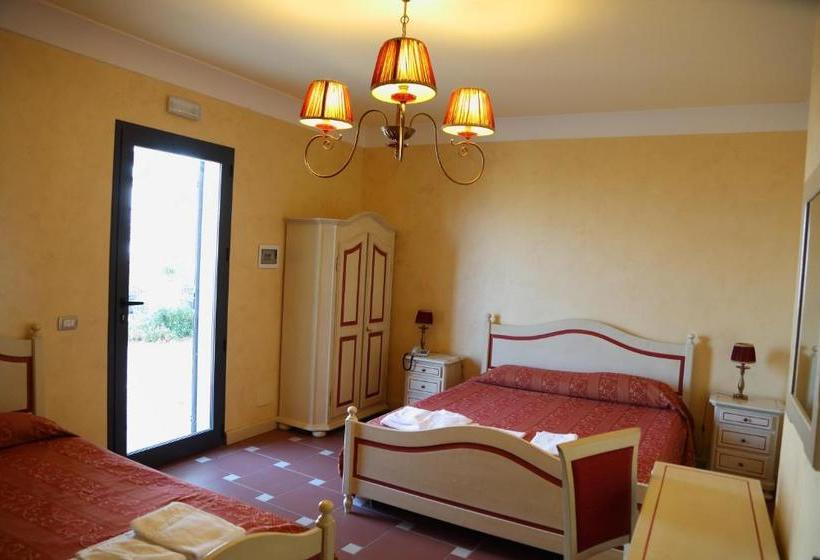 בית מלון כפרי Agriturismo Monticelli