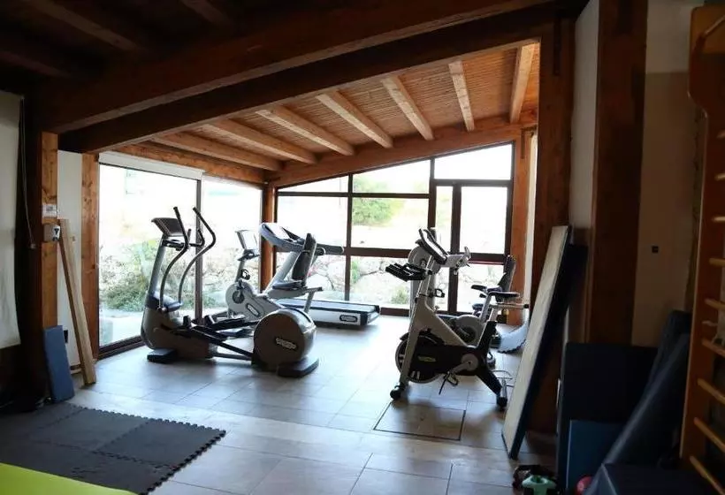 هتل Agriturismo Monticelli