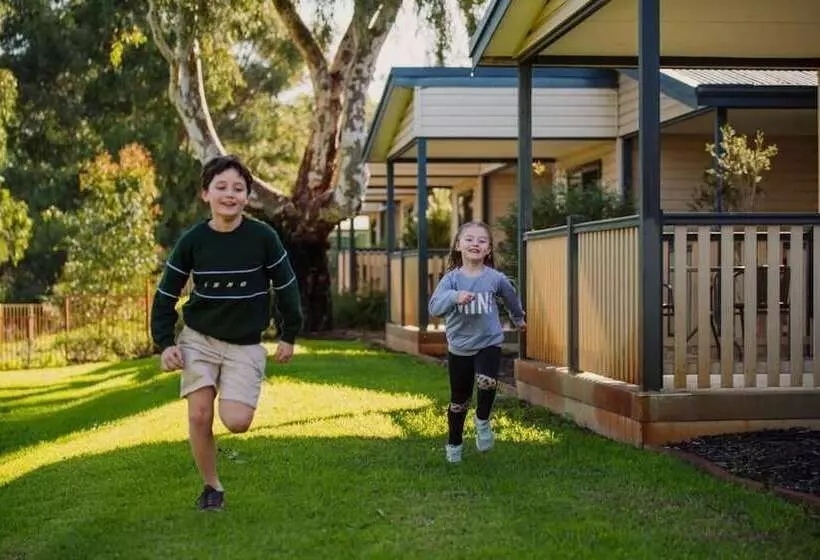 호텔 Big4 Perth Midland Tourist Park