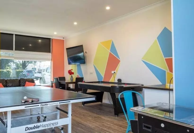 호텔 Big4 Perth Midland Tourist Park