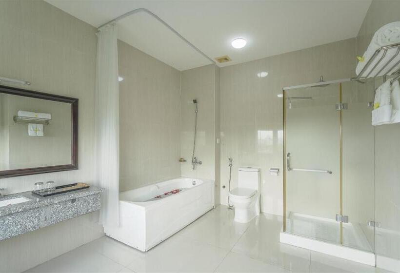 هتل Eden Plaza Danang