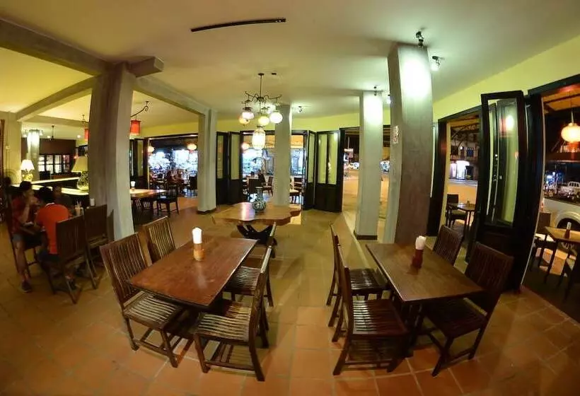 酒店 Inthira Thakhek