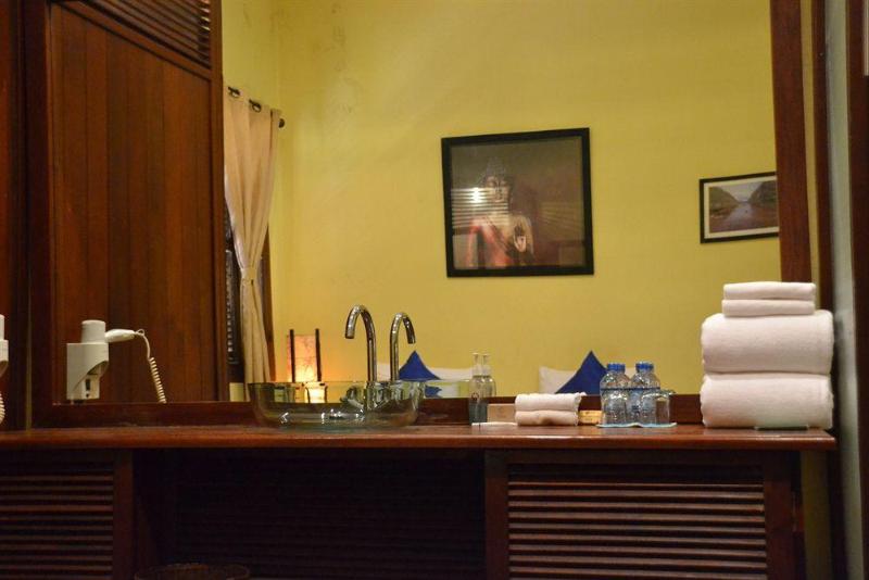 호텔 Inthira Thakhek